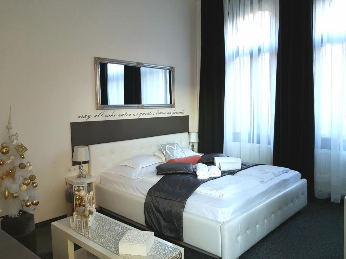 Modern Flat In City Center Budapest Exterior foto